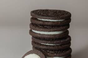 El mayor escándalo de la “Shrinkflation” hasta la fecha: los fans de Oreo creen que las galletas tienen menos relleno