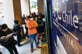 Suspensiones de contratos de trabajo llegan a 610 mil, pero se desacelera ingreso de nuevas solicitudes