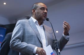 Sistema frontal: ministro de Educación dice que 47 colegios entre Valparaíso y Biobío han solicitado suspender las clases