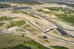 BMW inaugura centro de pruebas para autos autónomos en República Checa