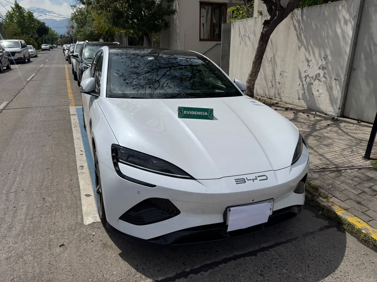 Carabineros detiene a 10 personas por conducción temeraria en la RM y cursa más de 200 infracciones por exceso de velocidad