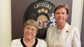 Cruzada por la ONU: Bachelet se reúne con canciller de Letonia y avanza en su afán de acercarse al Consejo Seguridad
