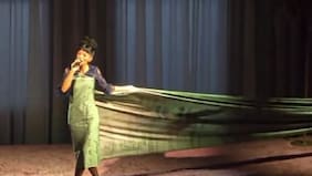 Qué decía el polémico vestido de Lily Allen con el que expuso las infidelidades de su expareja