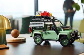 Lego festeja los 75 años de Land Rover con un Defender clásico en miniatura