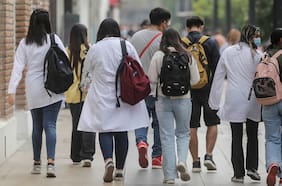 Estas son las carreras universitarias mejor pagadas y con mayor empleabilidad en Chile