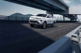 Incluye opción eléctrica: se estrena la nueva versión de la Toyota Hilux
