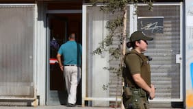 Cinco detenidos por frustrado robo a BancoEstado en Ñuñoa: encontraron forados en distintas dependencias