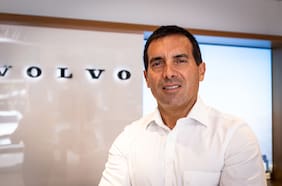 El primer año de Volvo completamente electrificado en Chile: vendió 1.241 unidades en 2025, todas SUV