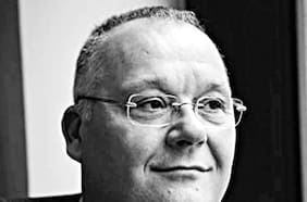 Cas Mudde, politólogo neerlandés: “Hay cambios en la sociedad que significan que las estructuras tradicionales se han debilitado”