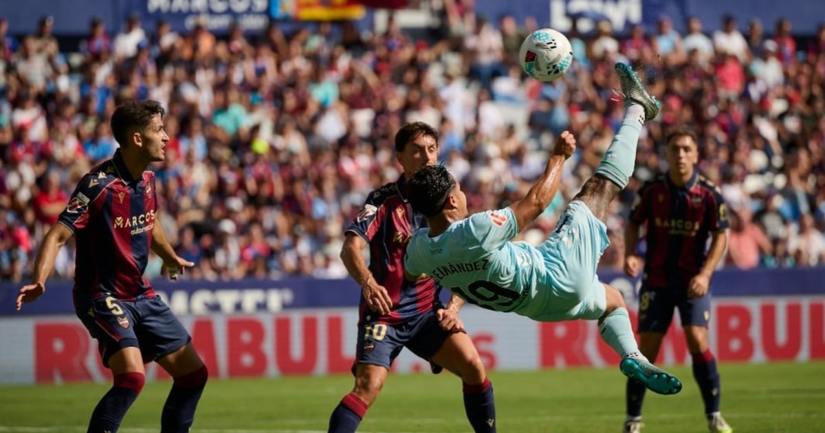El Betis de Manuel Pellegrini despierta a tiempo y rasca un empate ante el Levante