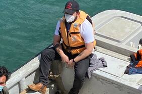 Reuniones con organizaciones sociales de la isla y visita a un colegio “container”: la agenda de Boric en Juan Fernández