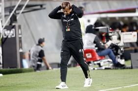 La negativa estadística que marca los primeros meses de Jorge Almirón en Colo Colo