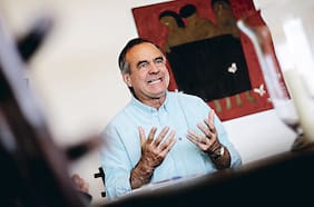 Excanciller Walker lanza advertencia por viaje de Kast a cumbre en EE.UU.: “Se puede transformar en un besamanos a Trump”