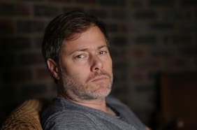 Milo Rau, la figura provocadora del teatro europeo: “Toda forma de arte seria es política”