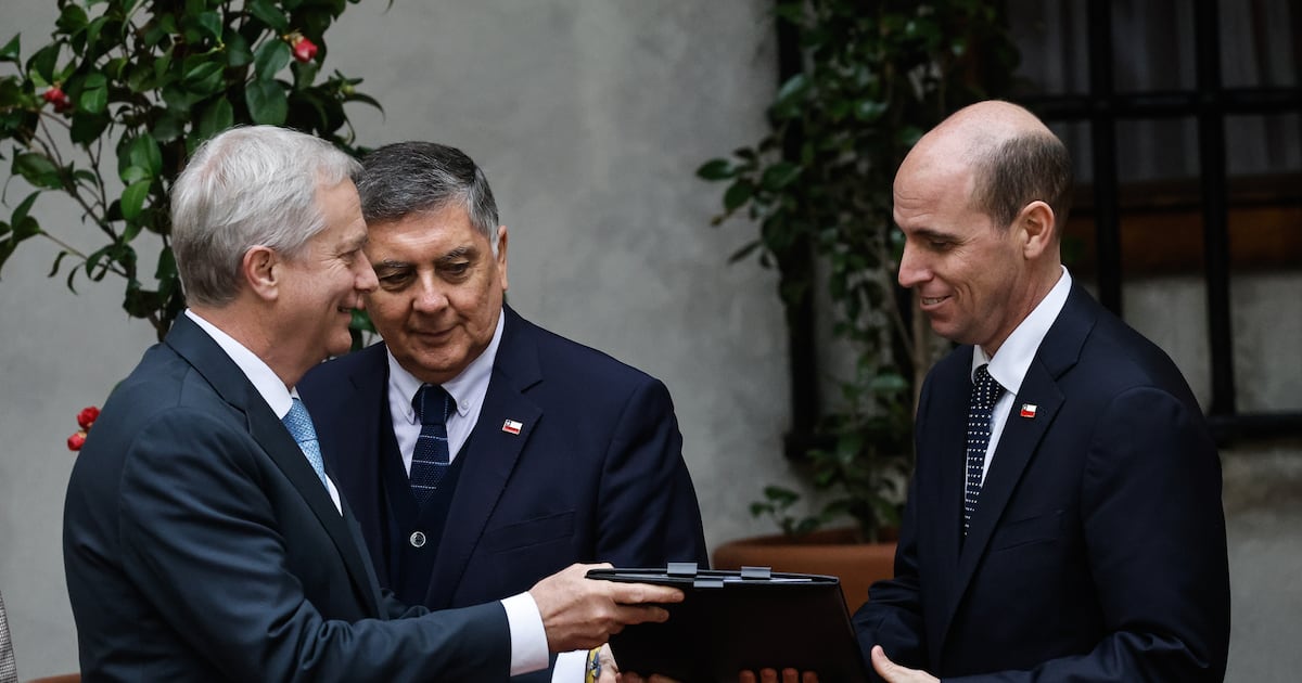 Gobierno congela reforma de seguridad ante resistencia transversal y busca salvar el proyecto en el Senado