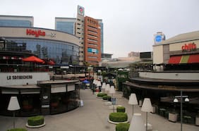 Acciones de centros comerciales lideran las ganancias de la bolsa chilena ante optimismo por vacuna