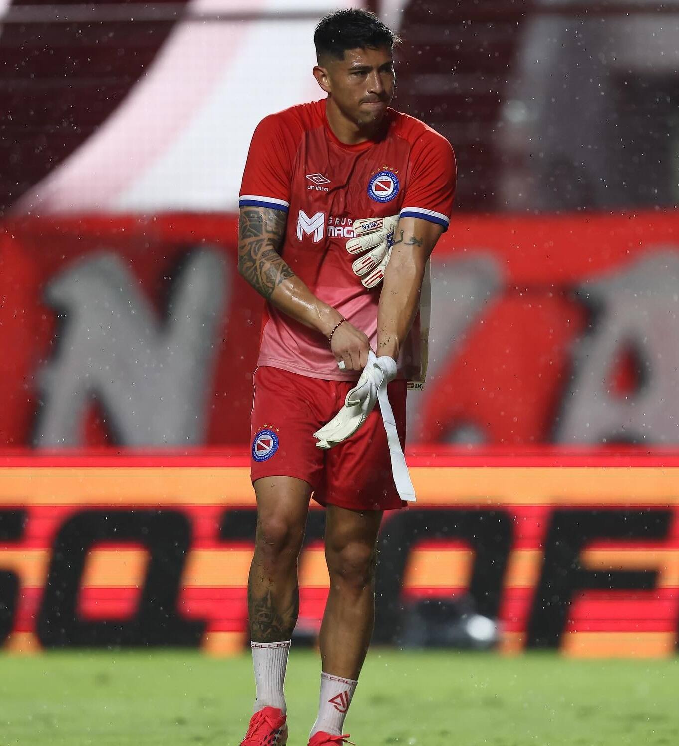 Brayan Cortés: Argentinos Juniors rechaza sondeo de Boca y activa plan para retener al arquero chileno — image 3