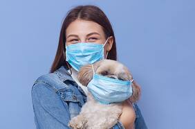 ¿Por qué las personas parecen más atractivas cuando usan mascarilla? Estudio descubre el tipo que mejoran aún más esta percepción