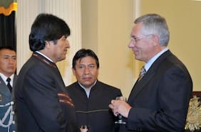 Expresidentes bolivianos critican decreto de Kast sobre “barreras físicas” en la frontera y citan Tratado de 1904