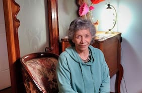 Hasta con apoyo de la escritora Isabel Allende: Isabel Parra también entra en carrera por el Premio Nacional de Música