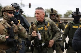 “El comandante en jefe general” de la Patrulla Fronteriza: Greg Bovino, el rostro duro de las redadas migratorias de Trump