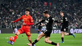 Duró media hora en la cancha: el fugaz estreno de Matías Pérez en la Serie A frente a la Juventus