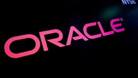La apuesta por IA que disparó  el valor de Oracle y el  entusiasmo de Larry Ellison