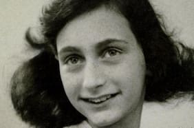 ¿Todo falso?: por qué se retiró de las tiendas el polémico libro La traición de Ana Frank