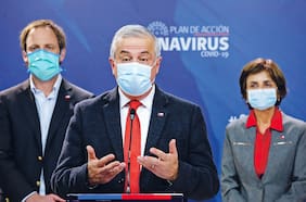 Exautoridades de Minsal frente a la pandemia: ¿Qué requiere esta crisis?