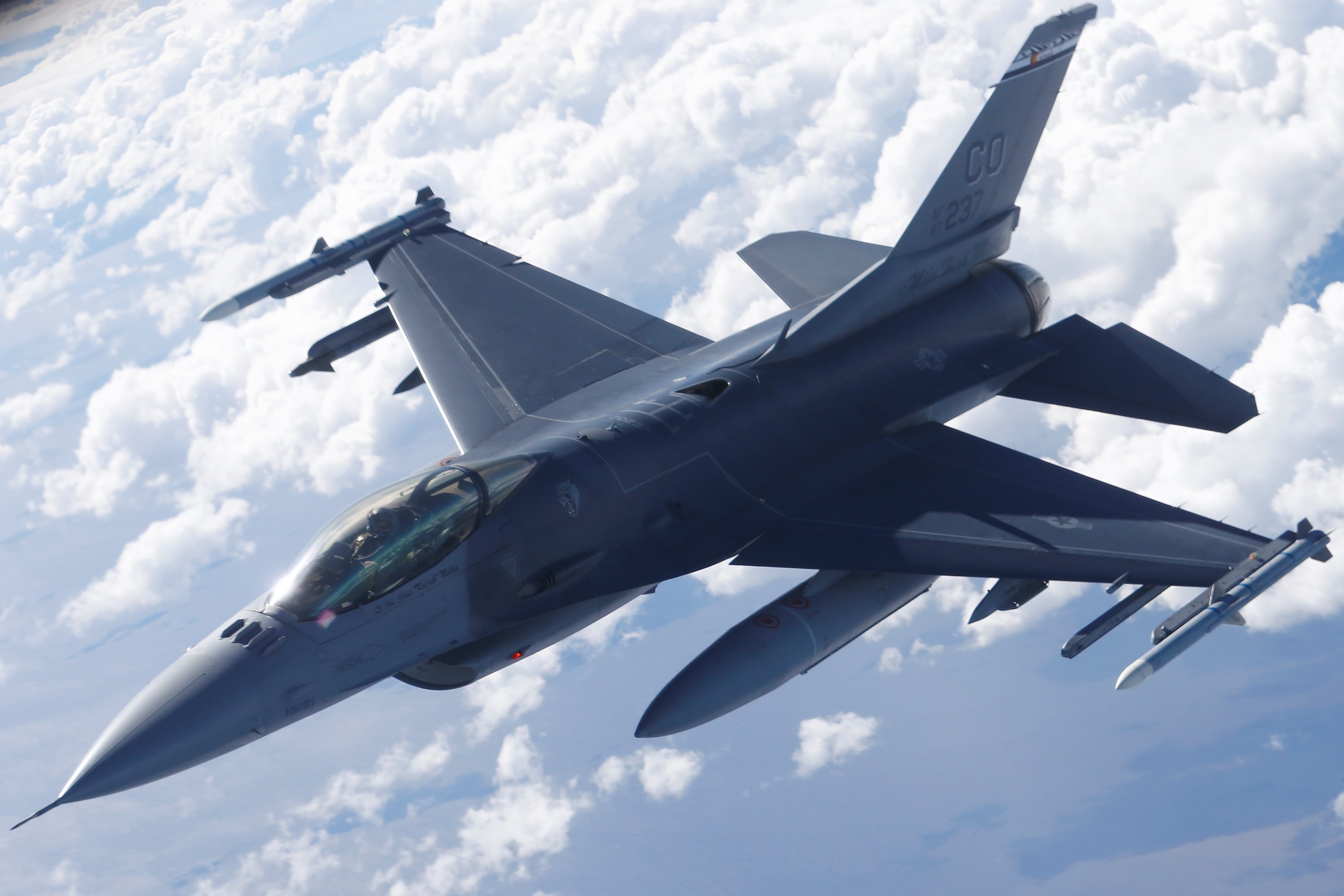 F-16 intercepta aeronave sobre Maryland durante estadía de Donald Trump en Camp David