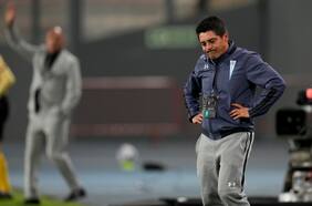 Con un histórico en el cuerpo técnico: la UC anuncia a su entrenador interino tras la salida de Tiago Nunes