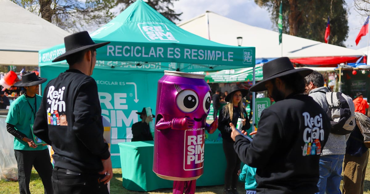 Reciclan casi 20 toneladas de basura tras cinco días de celebraciones en las fondas del Parque O’Higgins de Santiago
