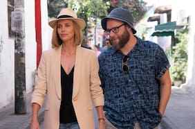 Ni en tus Sueños: La impensada y efectiva química entre Seth Rogen y Charlize Theron