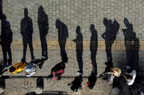 Nuevo Minsal anuncia primera modificación en el Plan Paso a Paso: 55 comunas pasan a Apertura Inicial y 9 a Apertura Avanzada