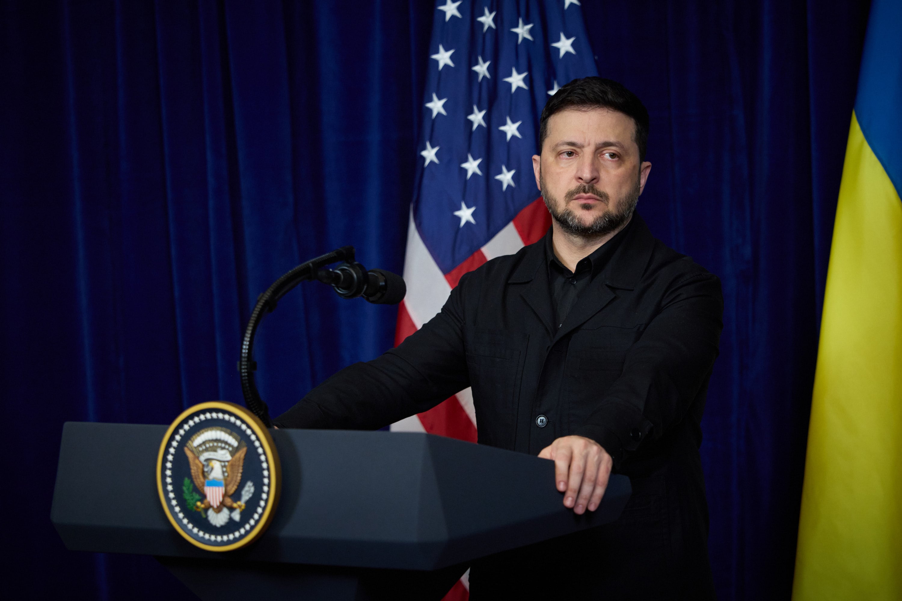 Zelensky y Trump se reúnen en Florida y acercan la paz en Ucrania