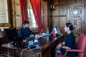 Desafíos y urgencias: Presidente Boric recibe en Cerro Castillo a alcaldesas de Viña del Mar y Valparaíso