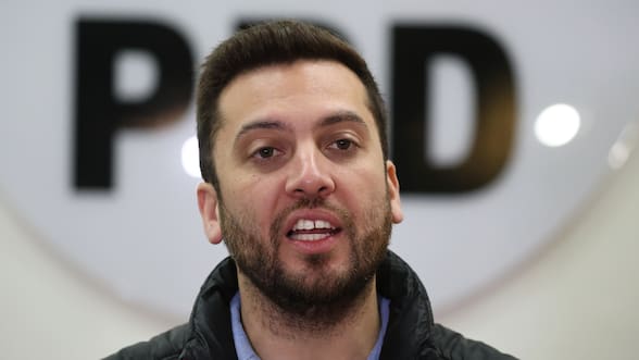 Raúl Soto advierte que el Gobierno “está privilegiando a un pequeño grupo del país” y destaca coordinación opositora