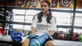 “Pelea como niña”: el duro entrenamiento de Renatosa, la influencer que peleará en La Noche de Combos