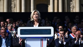 Encuestas en Francia sitúan a Le Pen como la favorita para ganar las elecciones presidenciales