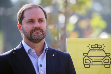 Bellolio tilda de “violencia política” desórdenes en liceo Lastarria: confirma que uno de los autores es alumno del colegio