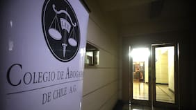 Colegio de Abogados anuncia investigación disciplinaria contra juristas involucrados en trama bielorrusa y critica al Poder Legislativo