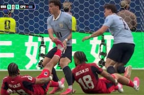 “Bielsa nos enseñó sobre fair play y en el primer gol no lo hubo”: DT de Cabo Verde se indigna por avivada de Uruguay