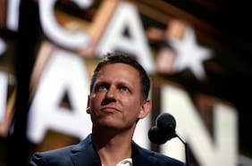Multimillonario y cofundador de Palantir ingresa a la propiedad de la petrolera argentina Vista