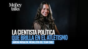 La cientista política que brilla en el atletismo