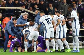 Revelan la causa del desvanecimiento de futbolista de la Fiorentina