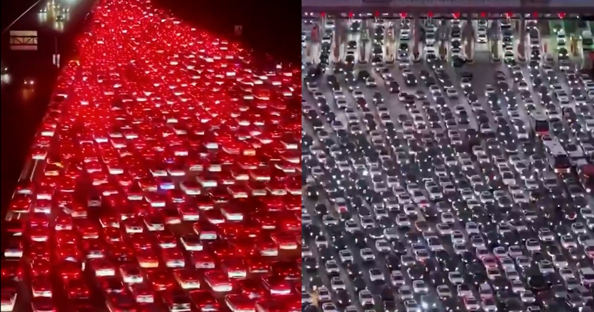 El caótico taco en una autopista en China tras celebración de la “Semana Dorada”: duró hasta 36 horas