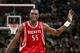 Muere Dikembe Mutombo, leyenda de la NBA