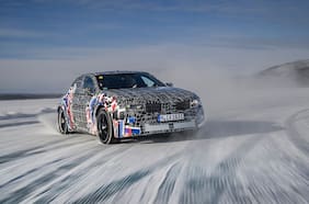 BMW M pone fecha al fin del motor a combustión: su era eléctrica comienza en 2027