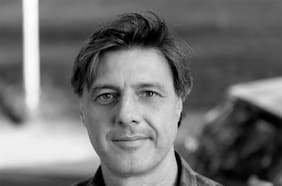 Andrés Barba, escritor español: “El asalto al Capitolio es la fecha inaugural del gran barro de la neopolítica”