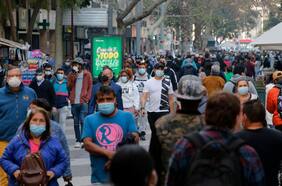 Informe epidemiológico: casos activos de Covid-19 superan la barrera de los 15 mil y Puente Alto cifra este índice en 622, el más alto a nivel comunal